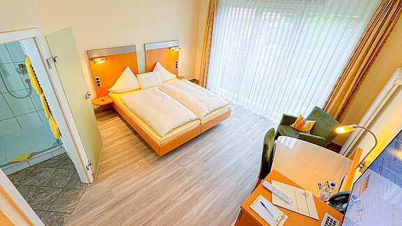 Deluxe Doppelzimmer Neuer hygienischer Boden für die Hotelzimmer