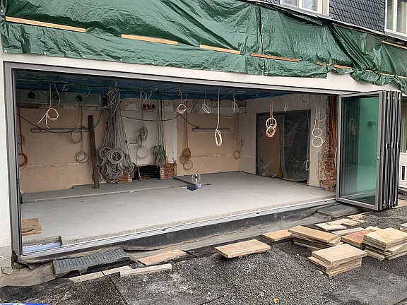 Blick in den Barbereich am 20.02.2024