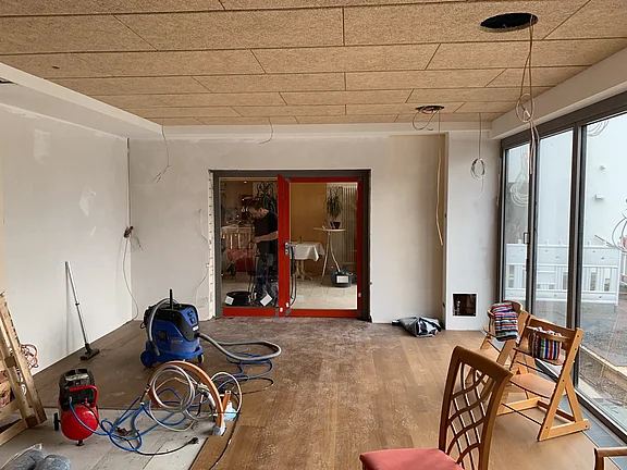 Die neue Brand- und Rauchschutztür ist eingebaut 08.05.2024