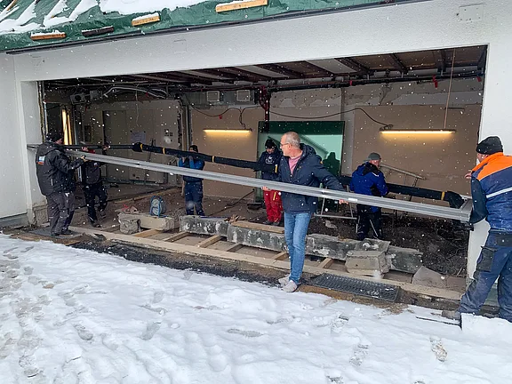 Einbau der Falttürenanlage 18.01.2024