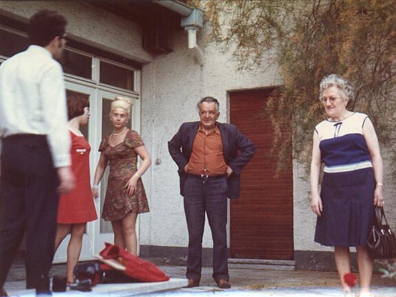 Verwandschaft auf Terrasse 1973 Verwandschaft auf Terrasse 1973